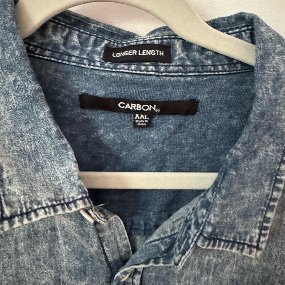 Carbon Mens XL Longer Length Shirt Stonewashed Denim Chambray Short Sleeve